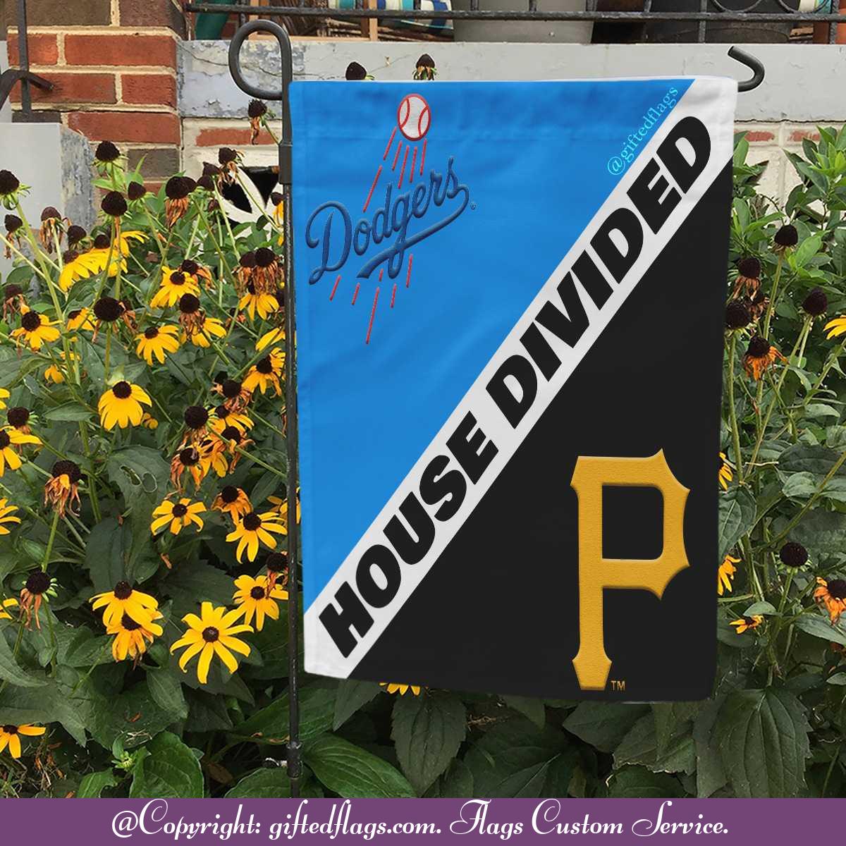 Los Angeles Dodgers vs. Pittsburgh Pirates House Divided Flag, Dodgers House Divided Flag