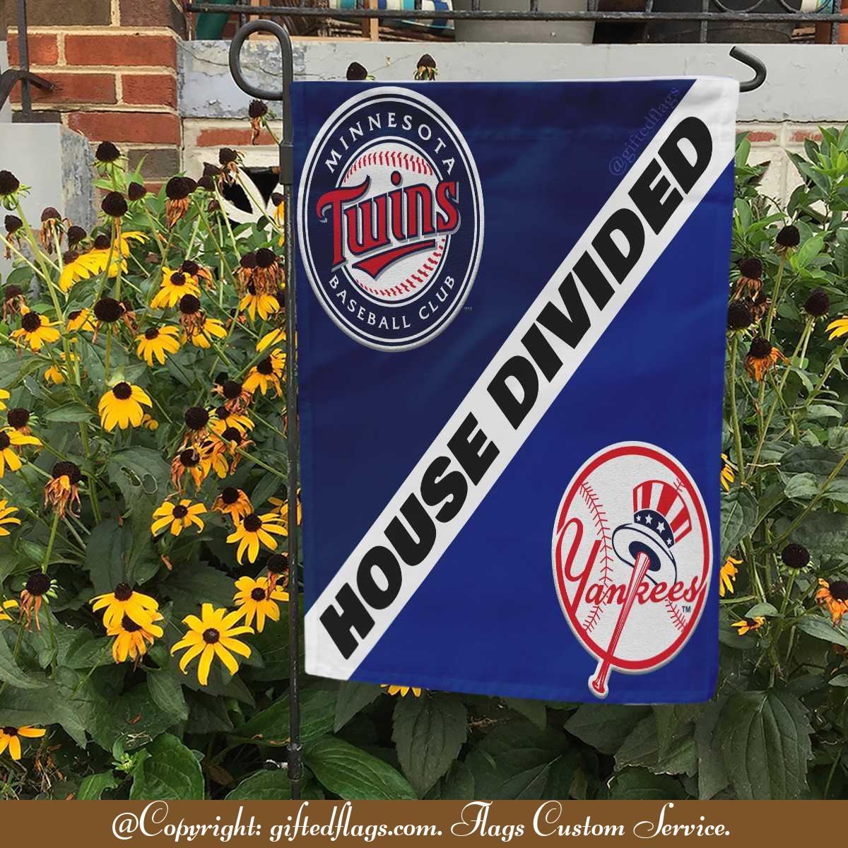Minnesota Twins vs. New York Yankees House Divided Flag, Twins House Divided Flag
