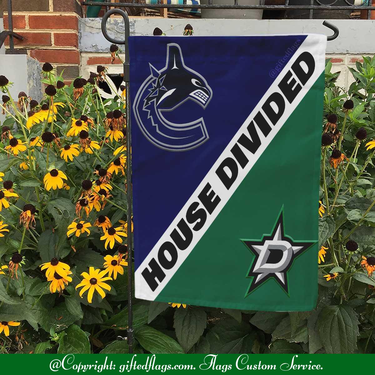 Vancouver Canucks vs. Dallas Stars House Divided Flag, Canucks House Divided Flag